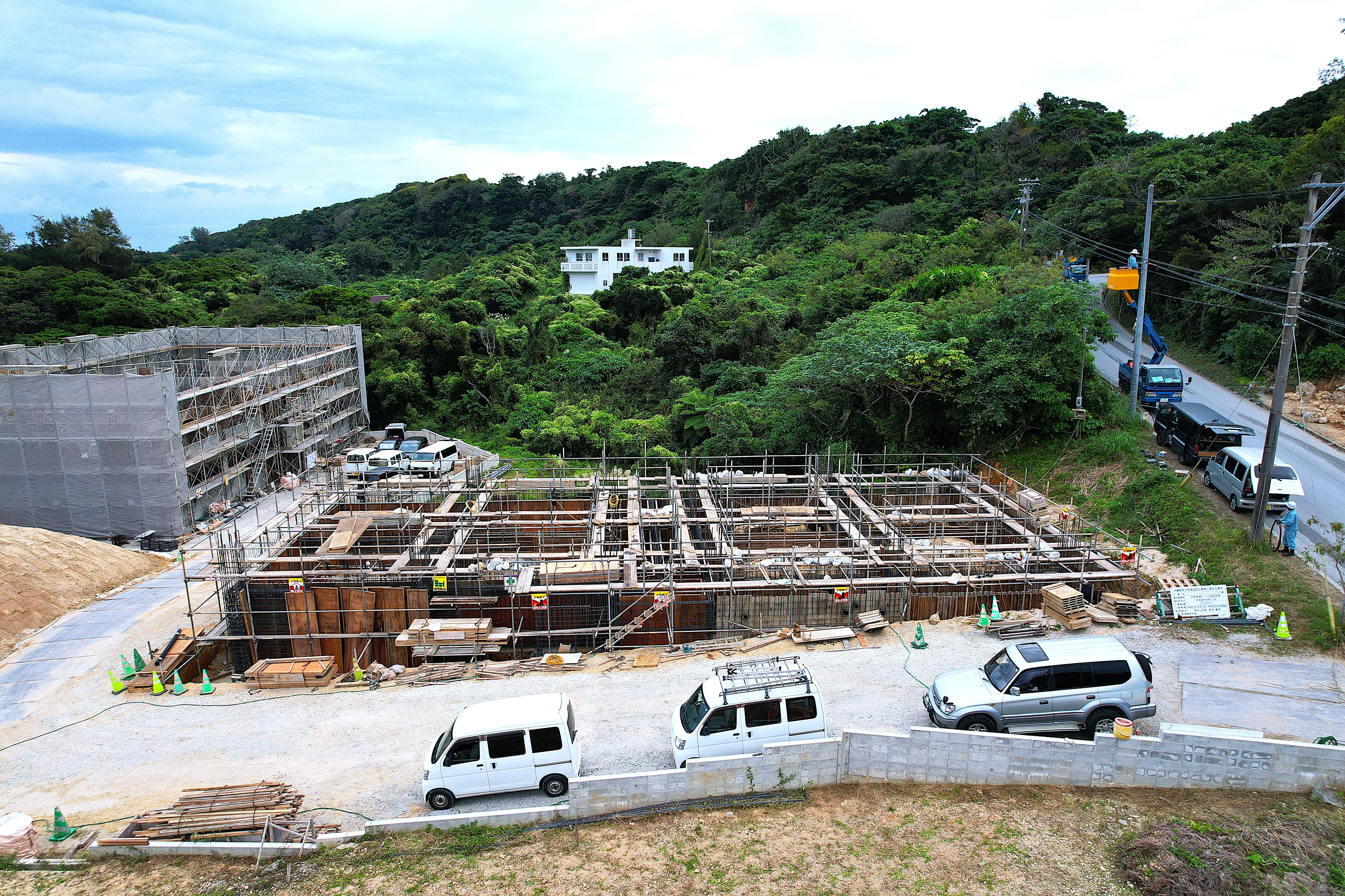 恩納村山田K氏共同住宅新築工事施工状況